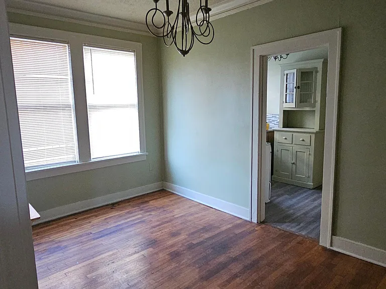1943 Lamar Ave #3 — Photo 15