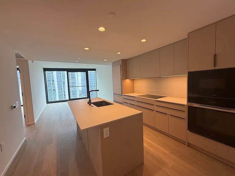 333 Ward Ave #1906 — Photo 7