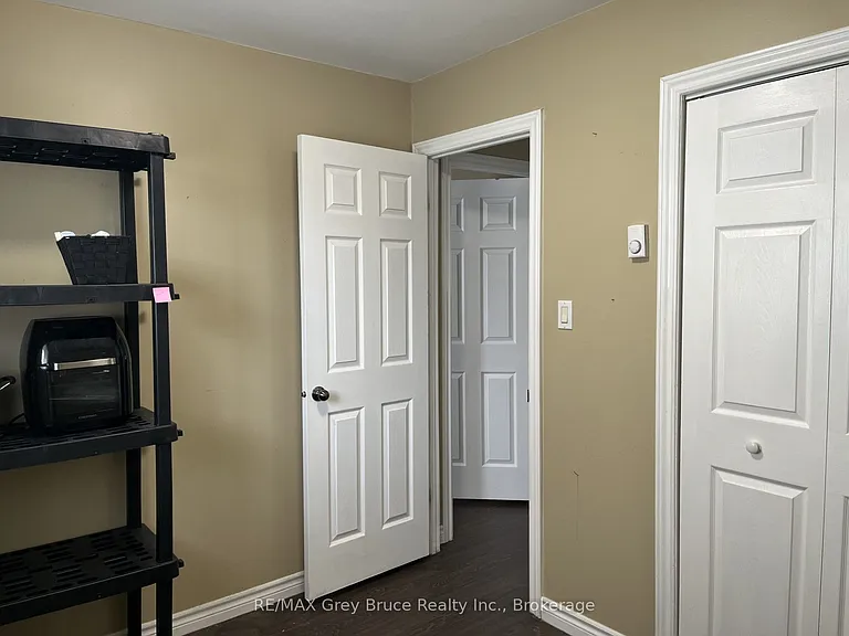 496 Elizabeth St #2 — Photo 10