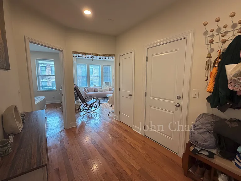 123 Sutherland Rd #E — Photo 19