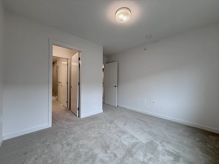 6951 204th St #X — Photo 18
