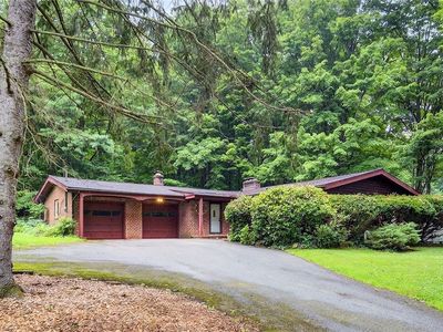115 Lakeview Ln, Chagrin Falls, OH, 44022
