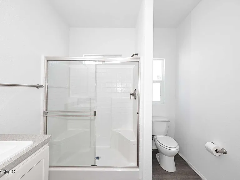 13004 N 19th Pl — Photo 20