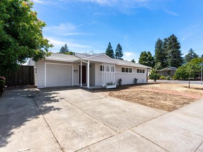 1077 Blackfield Way, Mountain View, CA, 94040