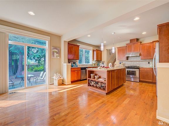 5th image of 16943 NE 118th Way