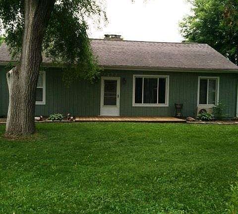 2nd image of 7277 Saint Clair Ave