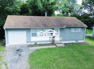 11413 Eastern Ave, Kansas City, MO 64134