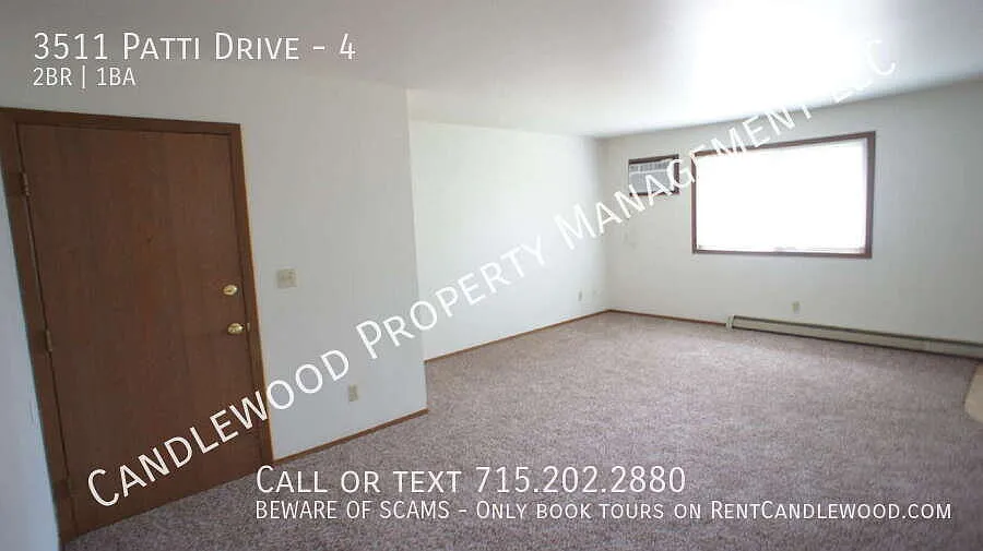 Upper 2 Bedroom Available in Plover, WI - Available Now! — Photo 3