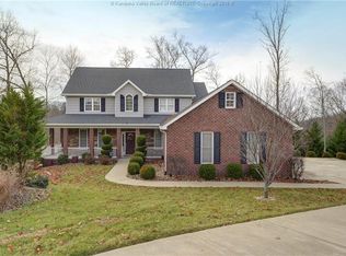 103 Creekstone Rdg, South charleston, WV 25309