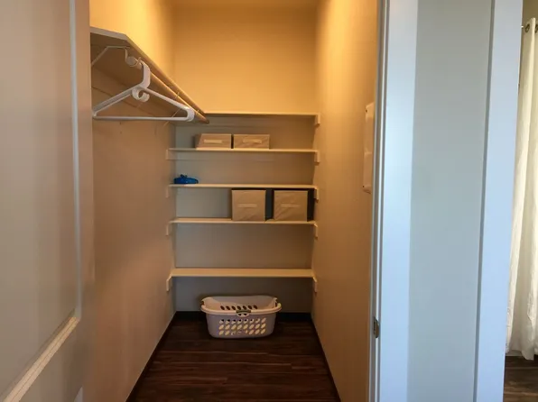 Paradise Apartments