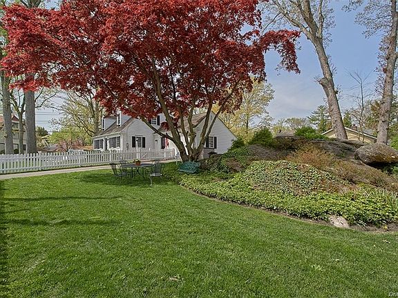 3rd image of 181 Murray Ave