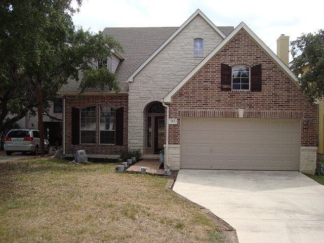 1st image of 792 Lakebreeze Dr