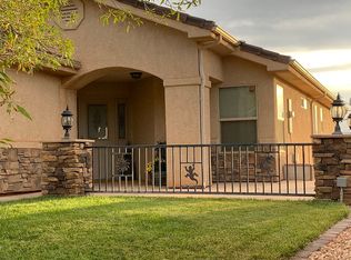 1009 N Ruby Pl, Washington, UT 84780