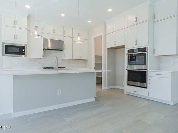 5th image of 2871 E Flintlock Drive