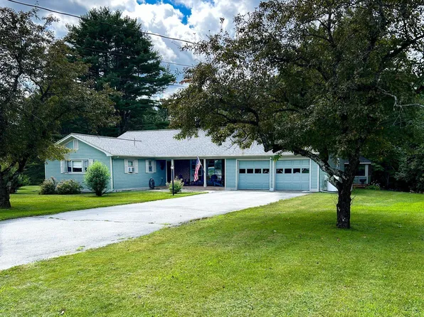 609 Waldoboro Road, Jefferson, ME 04348