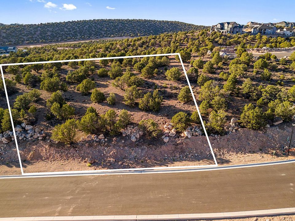 1st image of W Estate Dr #11