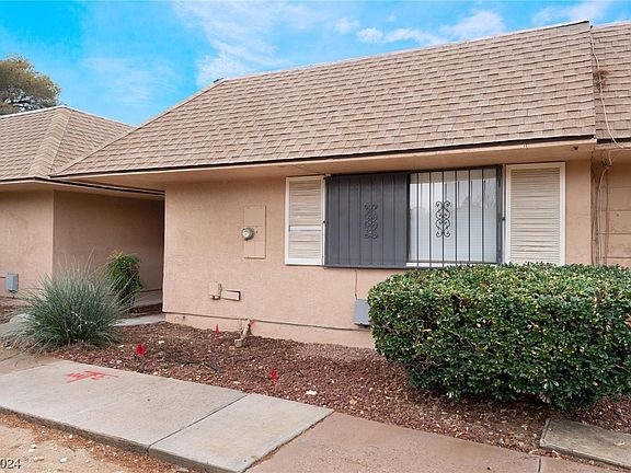 2nd image of 2573 Paradise Village Way