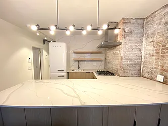 Rented by Nolita Group