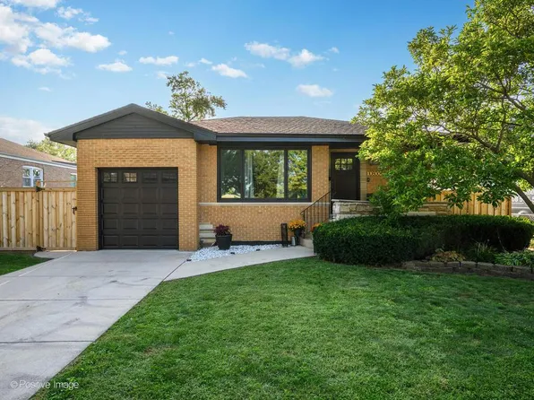 10800 S Kostner Ave, Oak Lawn, IL 60453