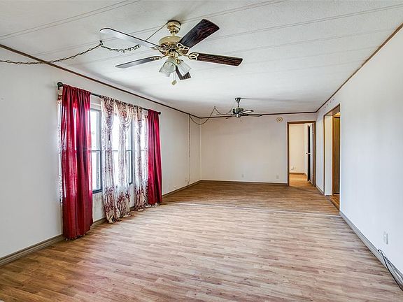 5th image of 174 Whispering Oaks