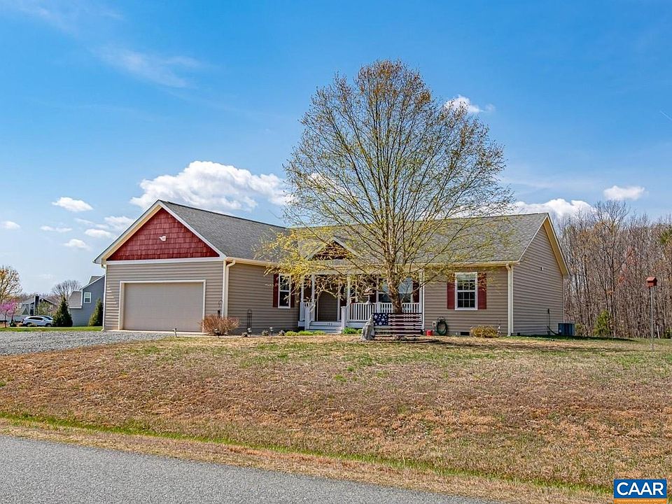 1st image of 186 Rosewood Dr