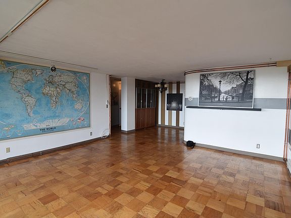 3rd image of 54 Babcock St #63