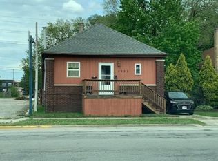 5253 State Line Ave, Hammond, IN 46320