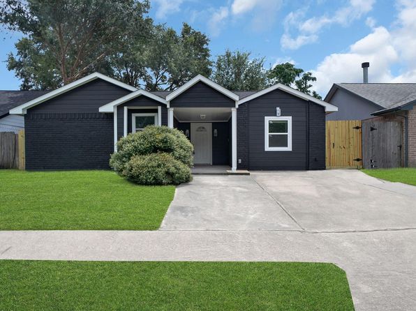 23939 Griffin House Ln