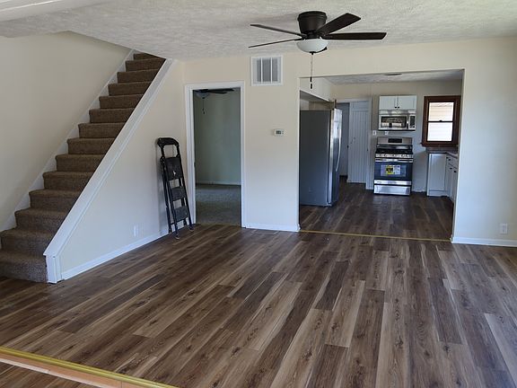 5th image of 301 Louise Ave