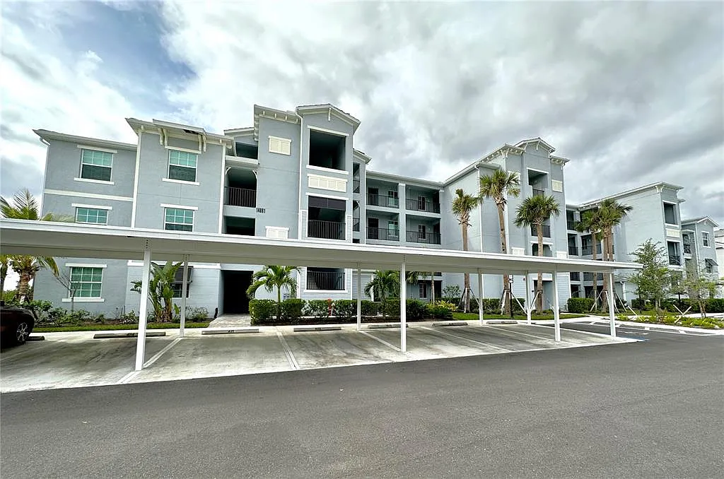 2 bed, 2.0 bath, 1198 sqft, $6,000 — Photo 1