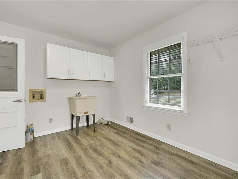 4517 E Kings Point Cir — Photo 27
