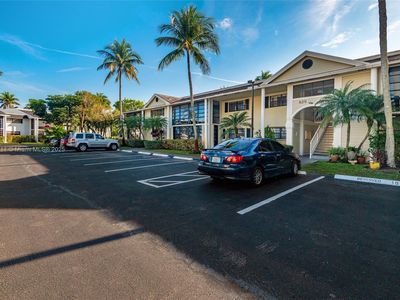 829 NE 199th St APT 102, Miami, FL, 33179