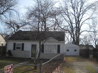 2413 Maplewood Cir, Evansville, IN
