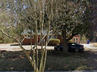 147 Shoe Ln, Newport News, VA 23606