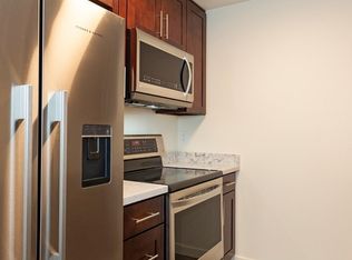 2119 23rd Ave W APT 101, Seattle, WA