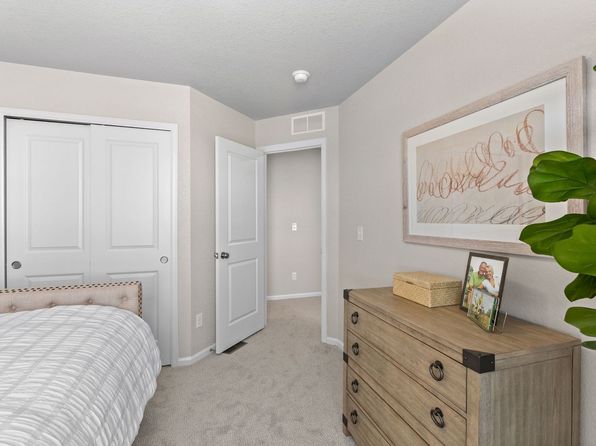 colorado-springs-colorado-447437129 picture