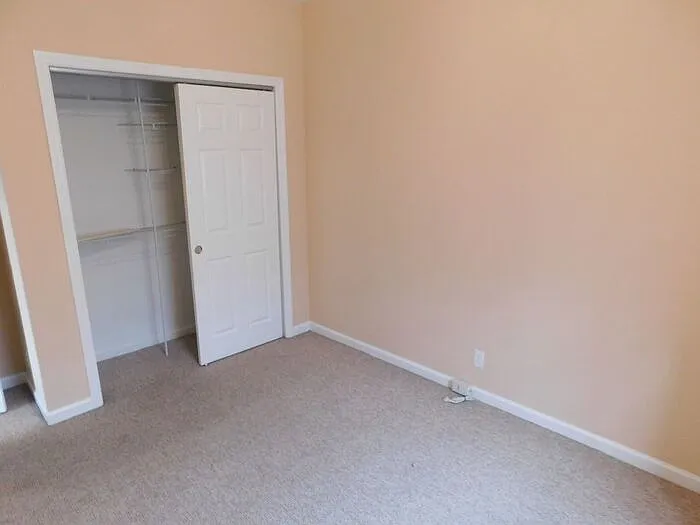 305 Milburn Ave #5 — Photo 8