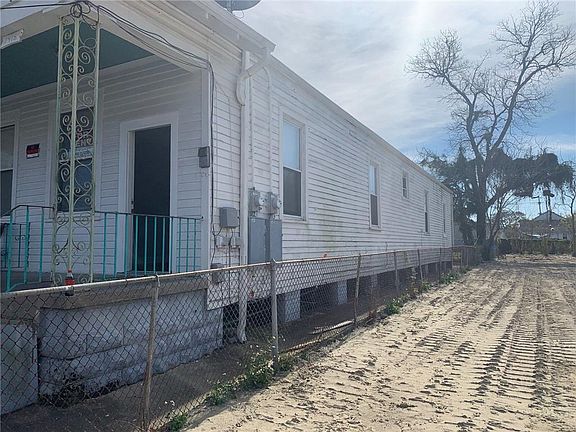 3rd image of 2416-18 Dumaine St