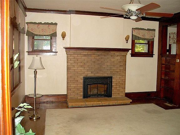 2nd image of 6 Alderson Ave