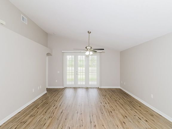 5th image of 19234 Fishermans Bend Dr