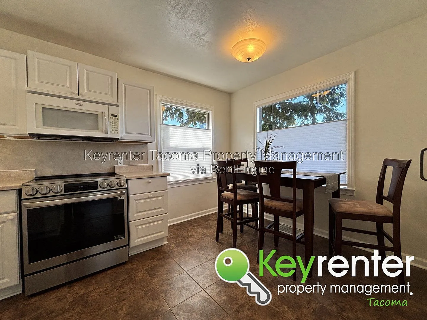 2 bed, 1.0 bath, 1000 sqft, $2,400 — Photo 4