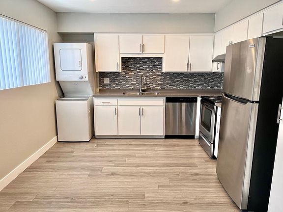 5th image of 6542 N 17th Ave APT 3