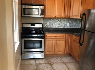 34 Roosevelt St #2, Yonkers, NY 10701