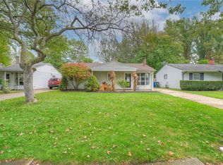 213 Erieview Blvd, Sheffield Lake, OH