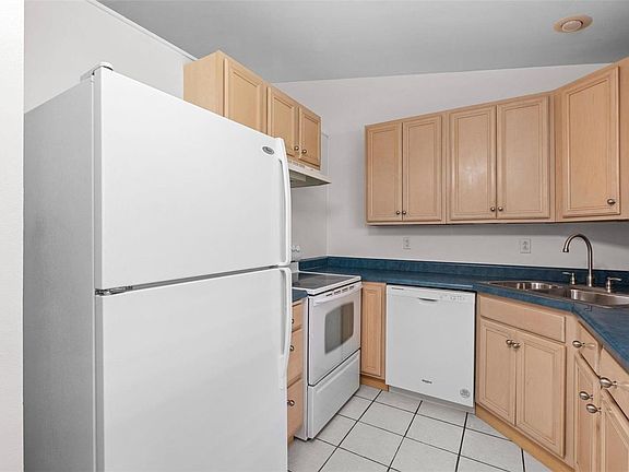 5th image of 3743 Clearview Dr