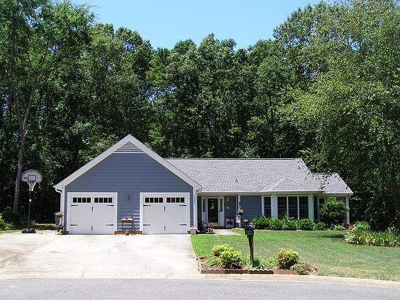 2nd image of 13601 Annsdale Ln