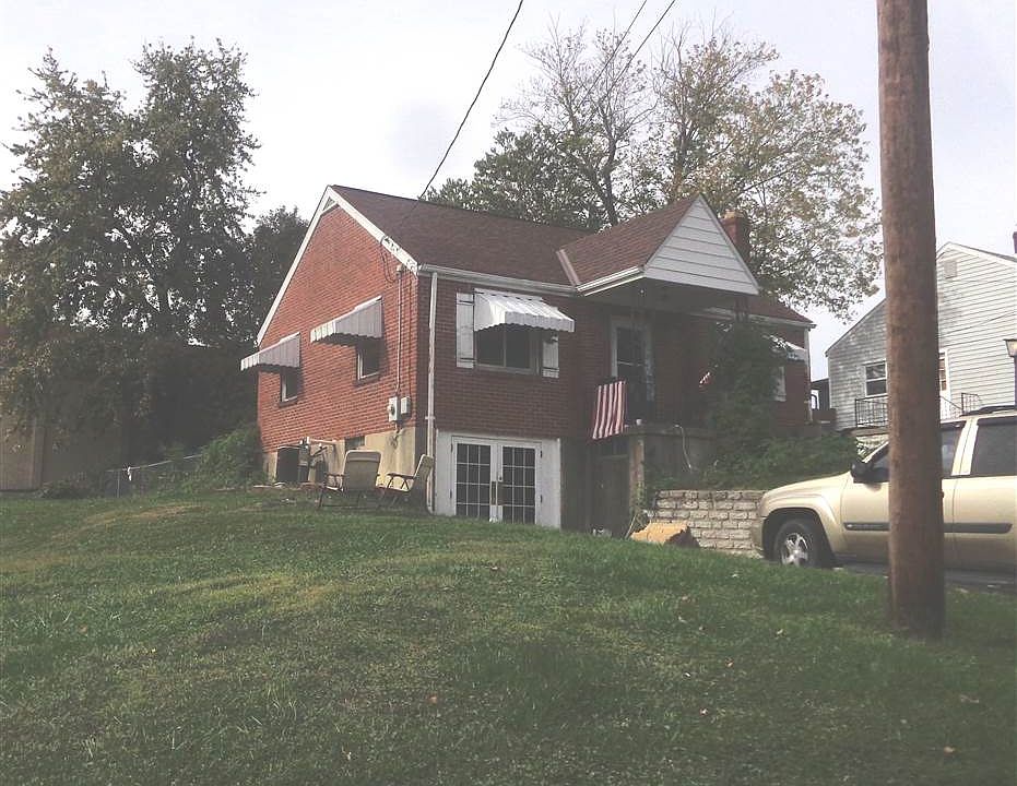 2nd image of 216 Lytle Ave