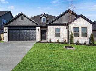 7000 SW High Meadow Blvd, Bentonville, AR 72713