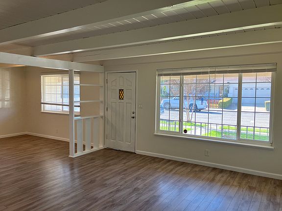 3rd image of 287 El Dorado Dr