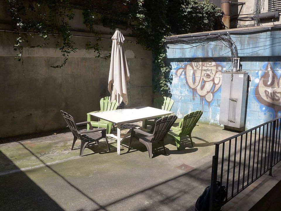 1st image of 254 E 10th St APT 1C